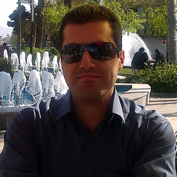 امید اشراقی