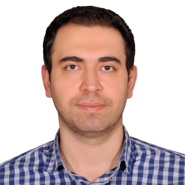 معین احمدزاده